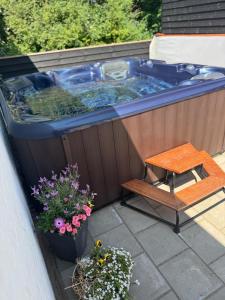 House 30 minutes from Rømø with outdoor spa