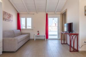 Domu Balilla Cozy Loft with a panoramic terrace img5