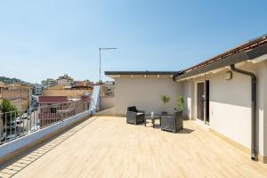 Domu Balilla Cozy Loft with a panoramic terrace img12