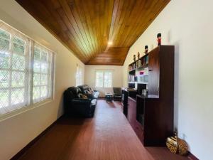 Herondale Estate Bunglow