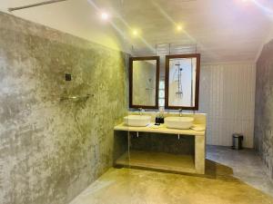 Herondale Estate Bunglow