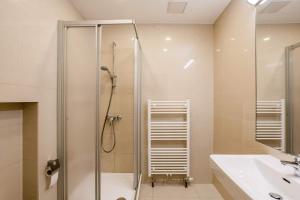 Beautiful Apartment 3 City Center