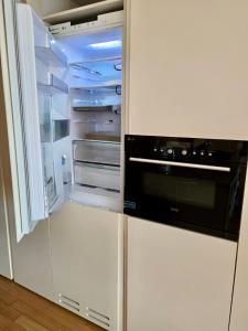 Cozy Modern Studio at Shin-Bundang Line