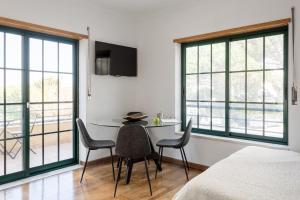 Bright Studio with Balcony in Central Cascais - 4hvězdičkové hotely ve městě Cascais