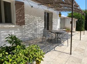 Villas Villa provencale avec piscine : photos des chambres