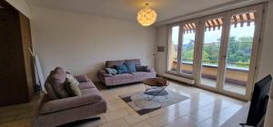 Penthouse with jacuzzi, sauna and rooftop