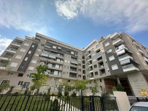 Iona Apartment Golem 3