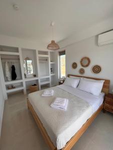 Villa Livia- panoramic view with pool and beautiful garden
