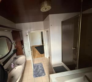 Sechs Zimmer Wohnung in Sankt Ingbert