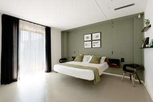 Villa Monterosso, Acicastello