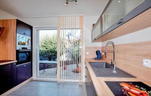 Maisons de vacances Amazing Home In Latour Bas Elne : photos des chambres