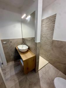 Superior One-Bedroom Apartment with Balcony