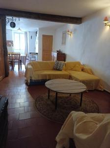 Maison de village dans les gorges du Verdon - 3hvězdičkové hotely ve městě Quinson