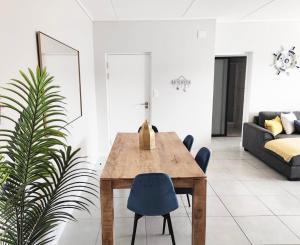 3 bedroom apartment Ballito Hills