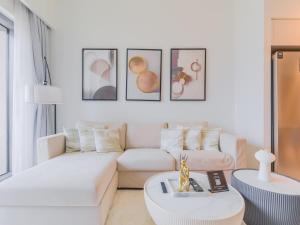 TRPS - Burj Royale, Downtown Dubai - 2BR - Burj Khalifa View - Furnished & Ready