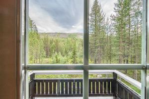 Villa Pirkkalinna by Aavalevi