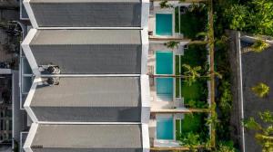 Luxurious 2 Bedroom Villa in Canggu, 8 Minutes from Beach