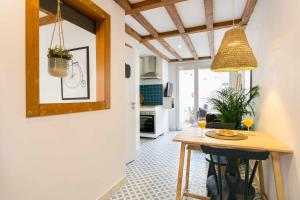 Estúdio Moderno a 1 Passo do LX Factory