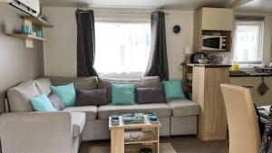 Campings Mobil Home Premium avec vue sur le lac : photos des chambres