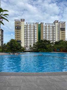 1-Bedroom Condo with Kitchen and WiFi