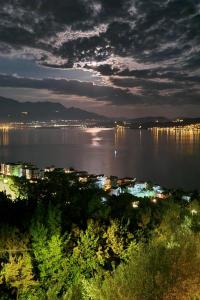 Villa - Bijela Bay View