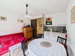 Portes Du Soleil PSB187 TELECABINE & MOUNTAIN 4 Per