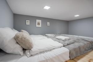 Theater Studios - standard