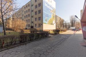 Wola Anielewicza City Comfort Apartment by BookingHost