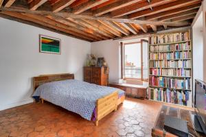 Appartements Charming split-level Flat near Gare de l-Est & Canal Saint-Martin : photos des chambres
