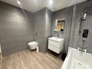 Stylish 3 bed spacious flat