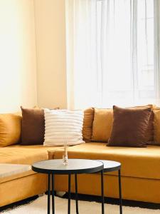 The Cozy Balcony Family Apartment