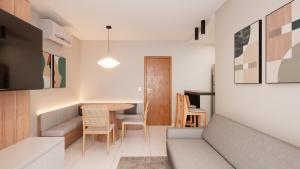 2 bedroom apartment with a view