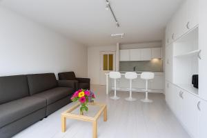 Chateau Maison Blanche