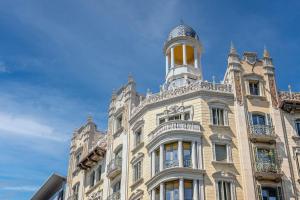 The Diagonal Suites Atic by Sweett