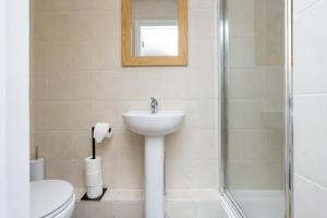 Open Mind Property - Studio for 4 Guests - Parking