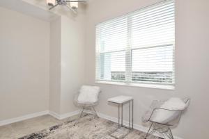 Great Apartment In Storey Lake Resort With Great Amenities Next To Disney!