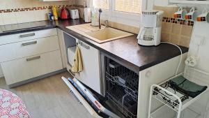 Appartements La Mascotte-bas de villa confort, jardin et terrasse privee : photos des chambres