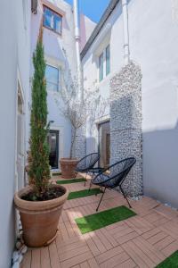 Bella Vista Residence with Sea View by Irundo