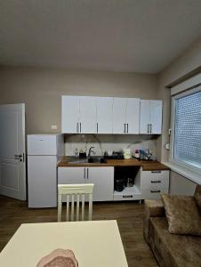 Shtepi,Apartament me qera , Pogradec