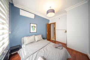 Luxurious Four Bedroom Apartment in Taksim, 4ACs