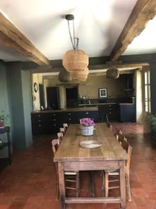 Maison Puchouaou Gîte 8 ou 12 personnes avec piscine privée