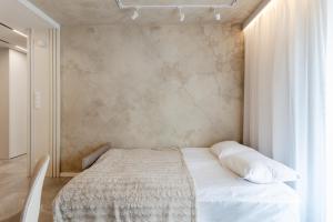 Hajmat Deluxe Katowice by Aparo - Nowoczesny Apartament, Bezpłatny Parking, Klimatyzacja, Taras, Dolina Trzech Stawów, Muchowiec, Centrum Katowic, Plac Zabaw, Przyjazny Zwierzętom