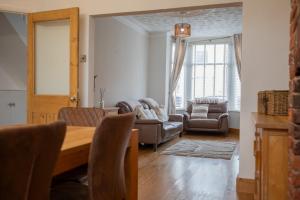 Cosy City Home from home!