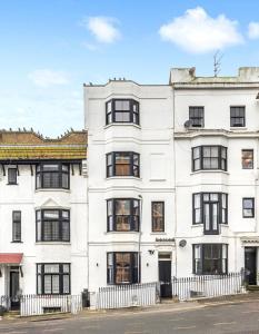 The Elements Brighton Air Suite