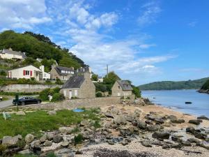 Maisons de vacances Les pieds dans l eau , Le Yaudet : photos des chambres