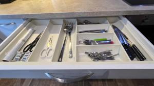 Riverside Embassy apartment Huge with free parking