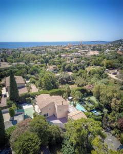 Villas FRGK Luxury Villa in Antibes Heated Pool Spa : photos des chambres