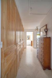 Villas FRGK Luxury Villa in Antibes Heated Pool Spa : photos des chambres