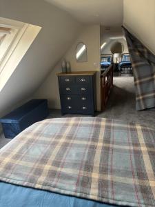 POSTBOX CROFT With A Sea View