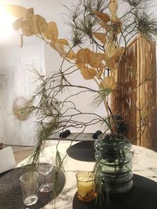 Appartements T1 coeur de Toulon ideal entre le port et la gare : photos des chambres